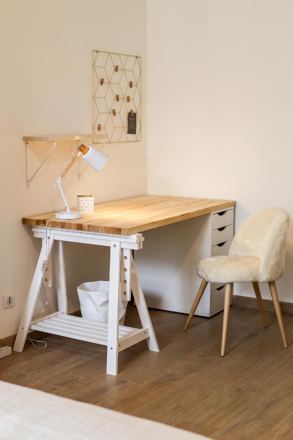 Le Lavandin, Spacieux Et Moderne P4, Centre Ville, Wifi Nimes Ngoại thất bức ảnh