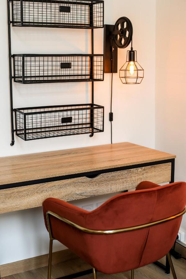 Le Lavandin, Spacieux Et Moderne P4, Centre Ville, Wifi Nimes Ngoại thất bức ảnh